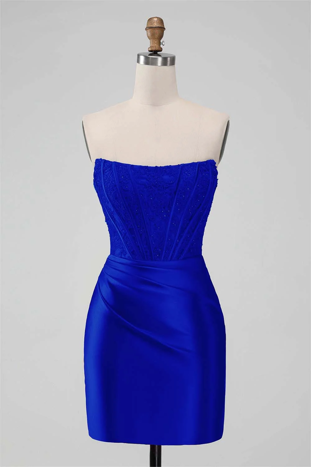 Daisda Red Strapless Sleeveless Applique  Pleated Short Homecoming Dress with Beadings