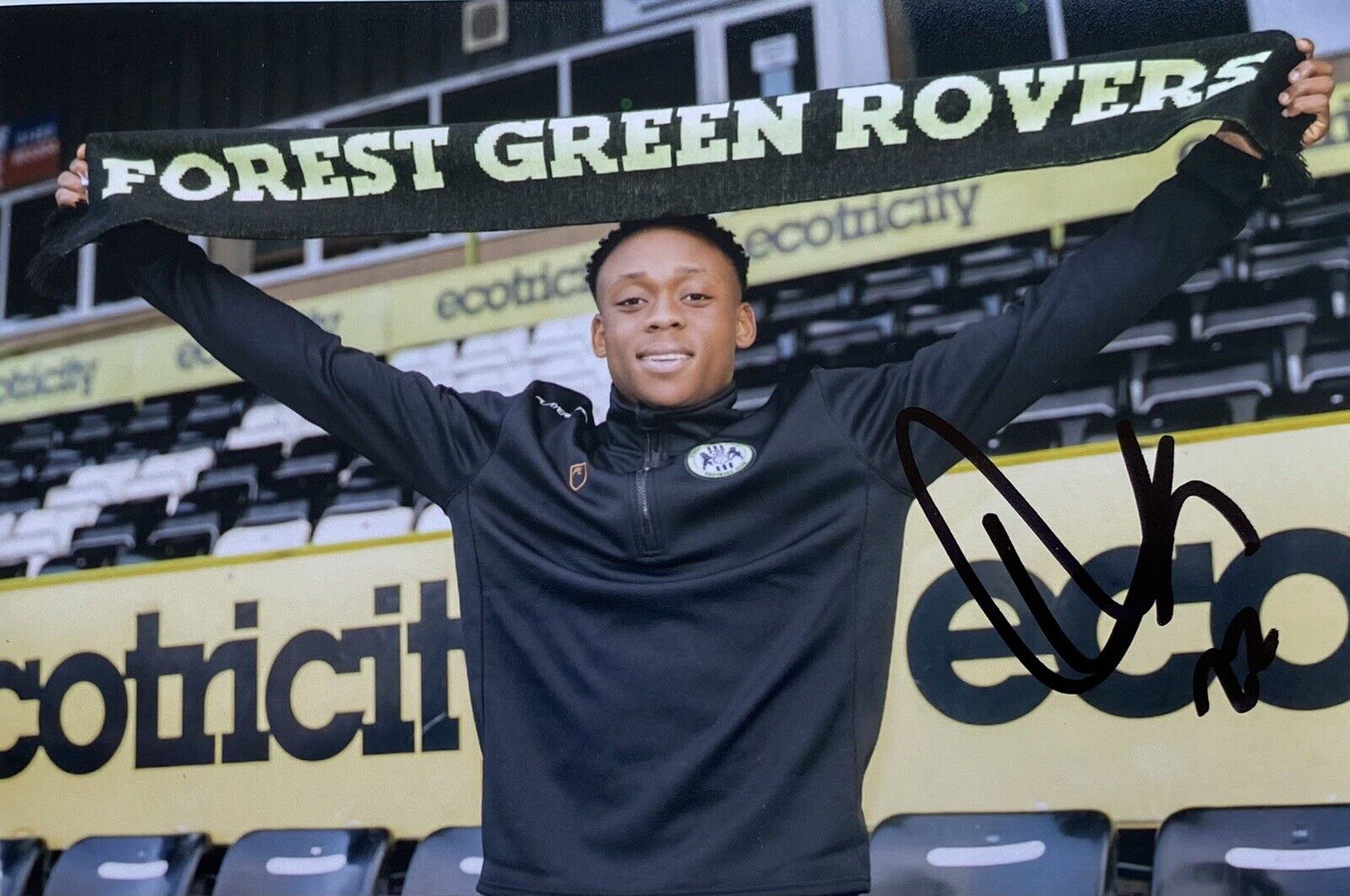 Udoka Godwin-Malife Genuine Hand Signed Forest Green Rovers 6X4 Photo Poster painting 3