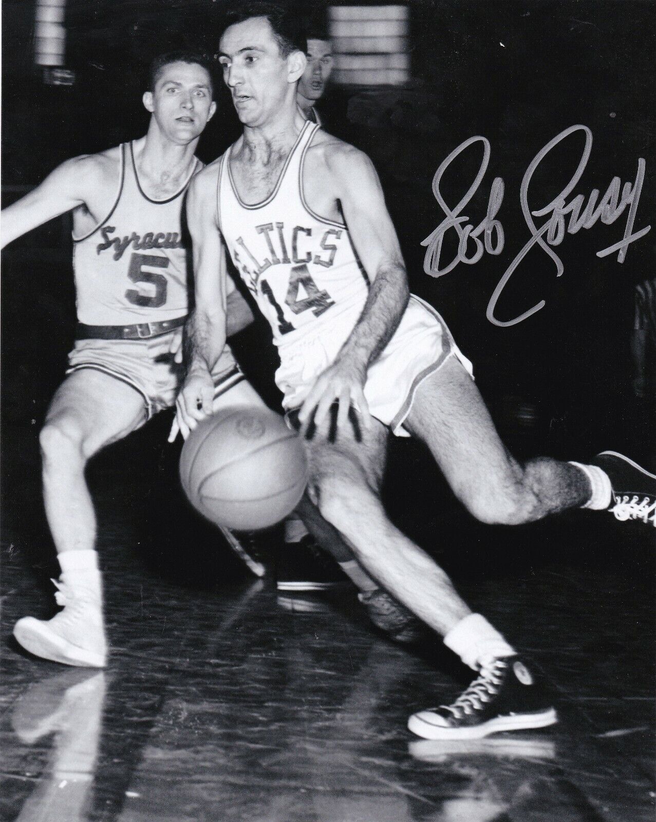 BOB COUSY BOSTON CELTICS ACTION SIGNED 8X10