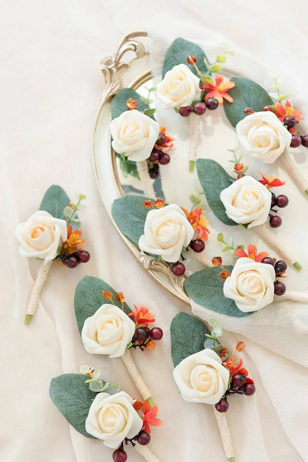 Boutonnieres for Guest in Sunset Terracotta