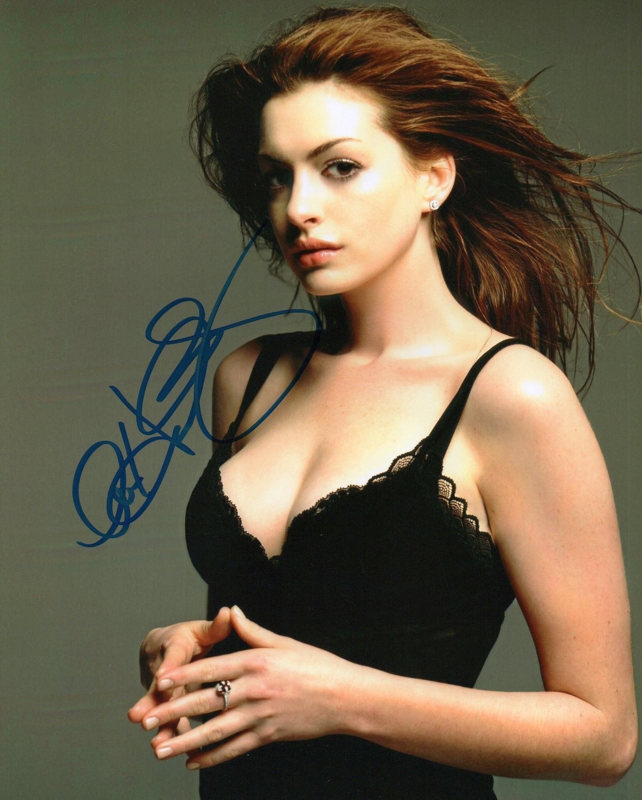 ANNE HATHAWAY AUTOGRAPHED SIGNED A4 PP POSTER Photo Poster painting PRINT 16