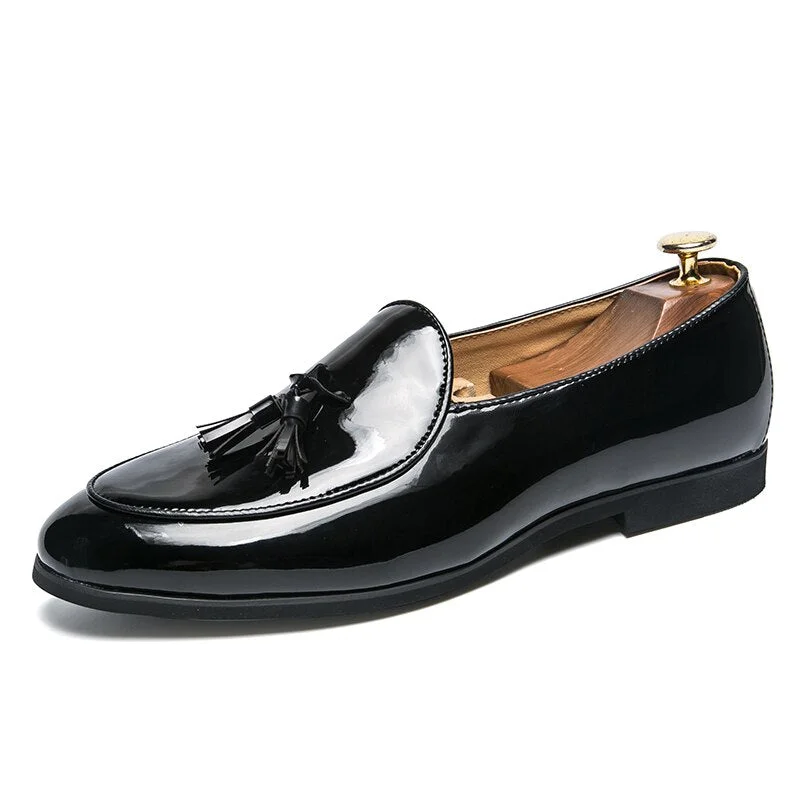 Tassel Leather Oxfords Shoes Men Loafers Casual Slip on Men Dress Shoes Italian Graceful Wedding Party Shoes Men Moccasins Black