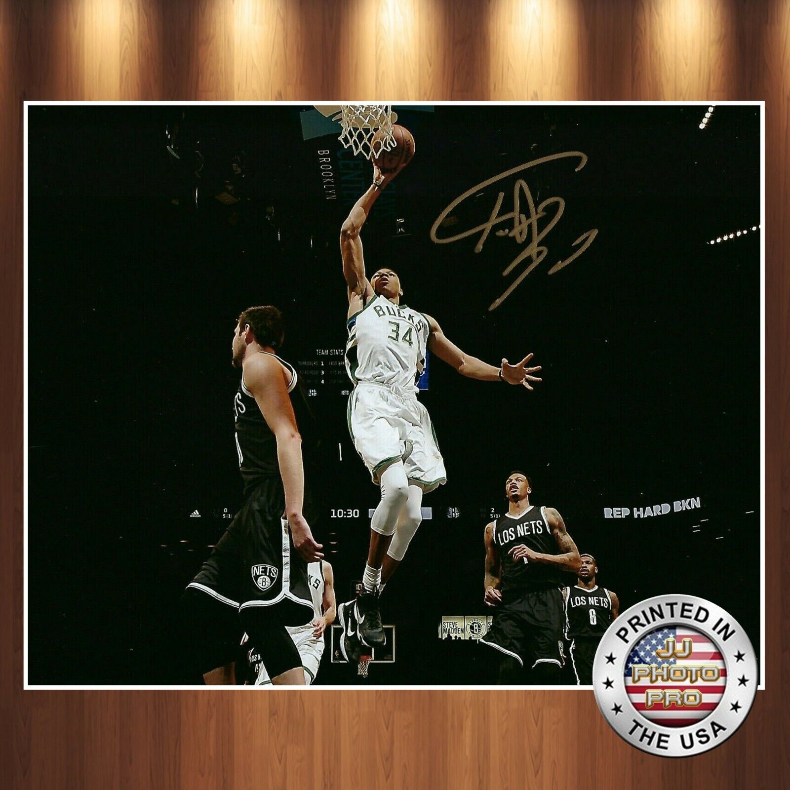 Giannis Antetokounmpo Autographed Signed 8x10 Photo Poster painting (Bucks) REPRINT