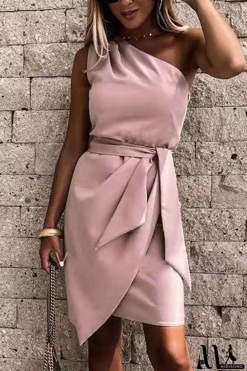 Fashion Solid Oblique Shoulder Sleeveless Lace Up Slim Dress