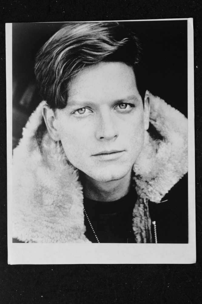 Eric Stoltz - 8x10 Headshot Photo Poster painting - Chicago Hope