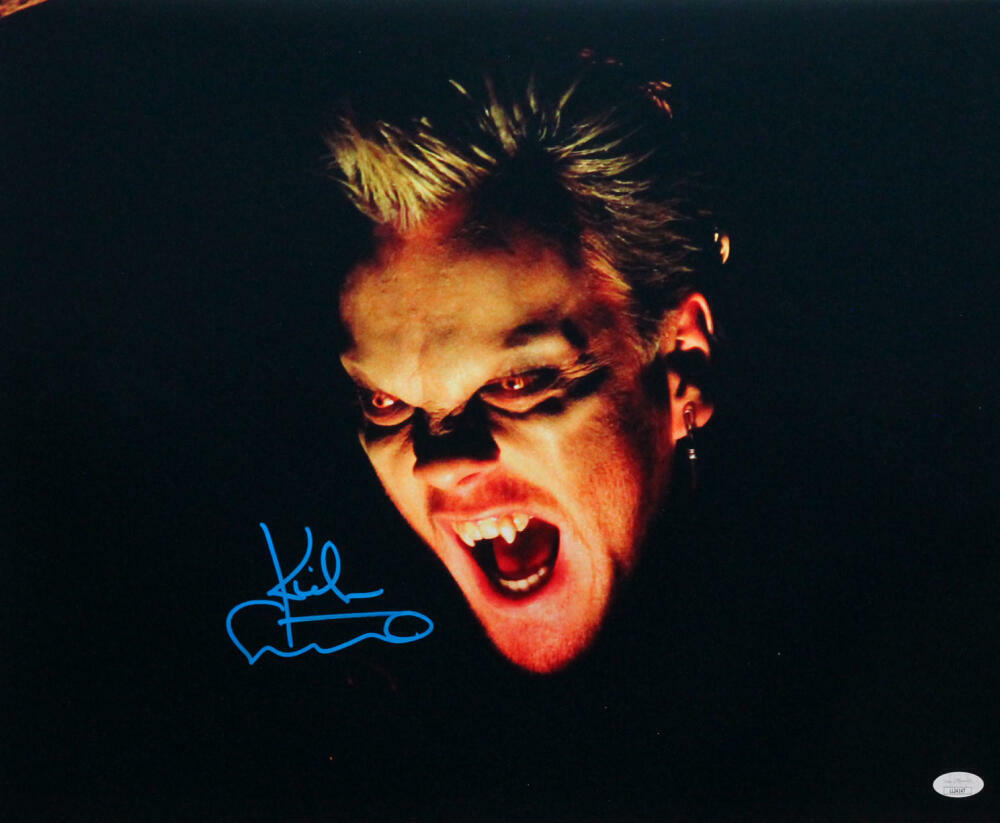 Kiefer Sutherland Signed 16x20 The Lost Boys Close Up Photo Poster painting - JSA Auth *Blue L