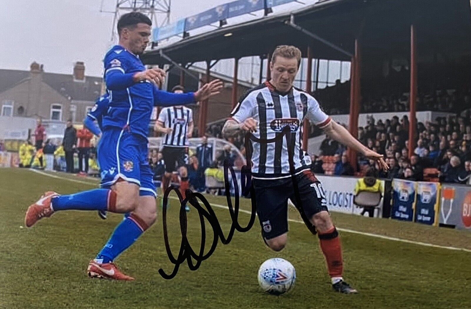 Gary McSheffrey Genuine Hand Signed Grimsby Town 6X4 Photo Poster painting