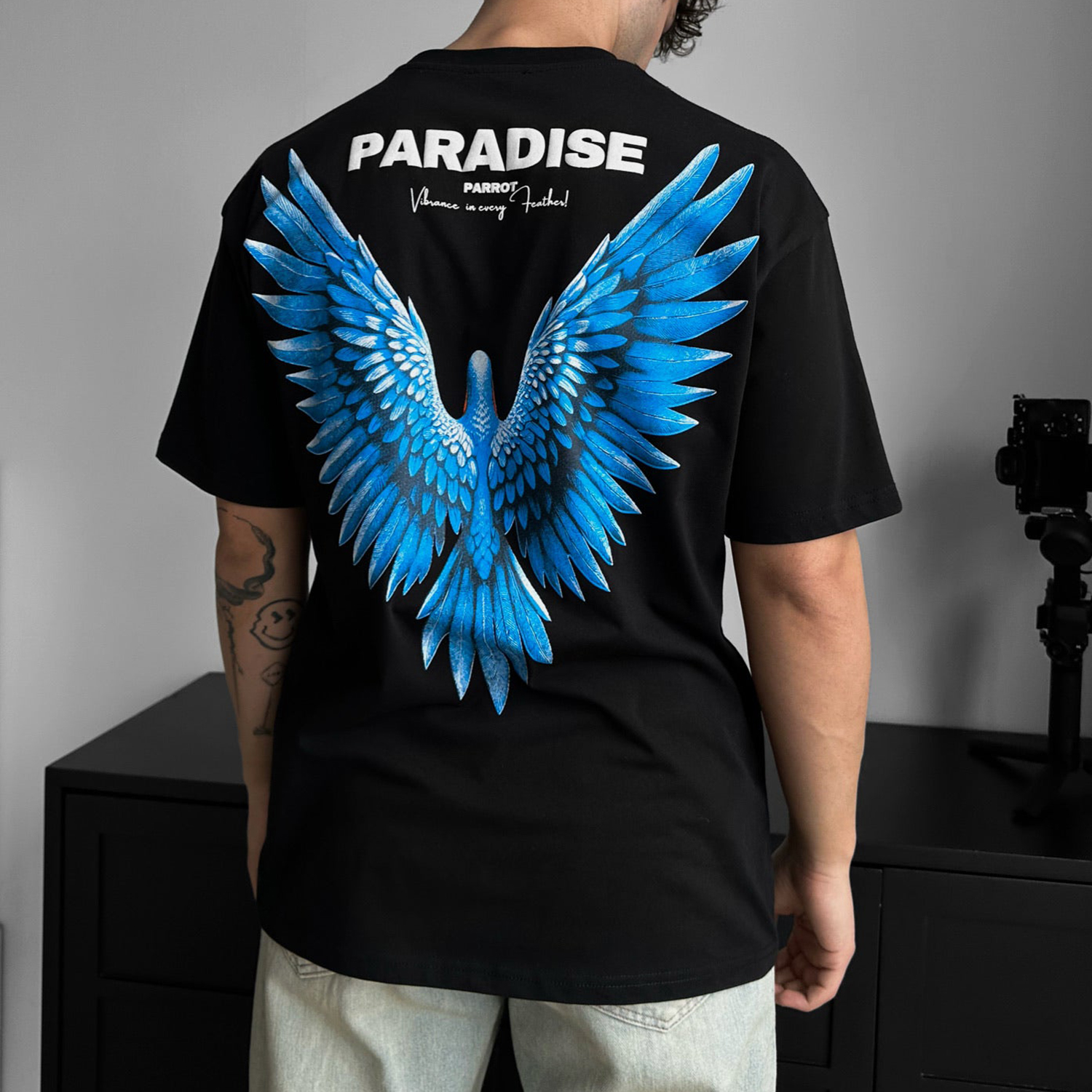 Fashionable Peace Dove Lettering Design Casual T-shirt
