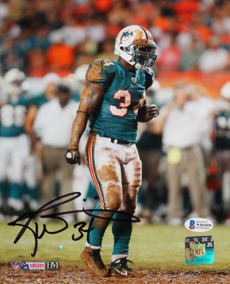 Ricky Williams Signed Miami Dolphins 8x10 HM Muddy Photo Poster painting - Beckett W Auth *Black