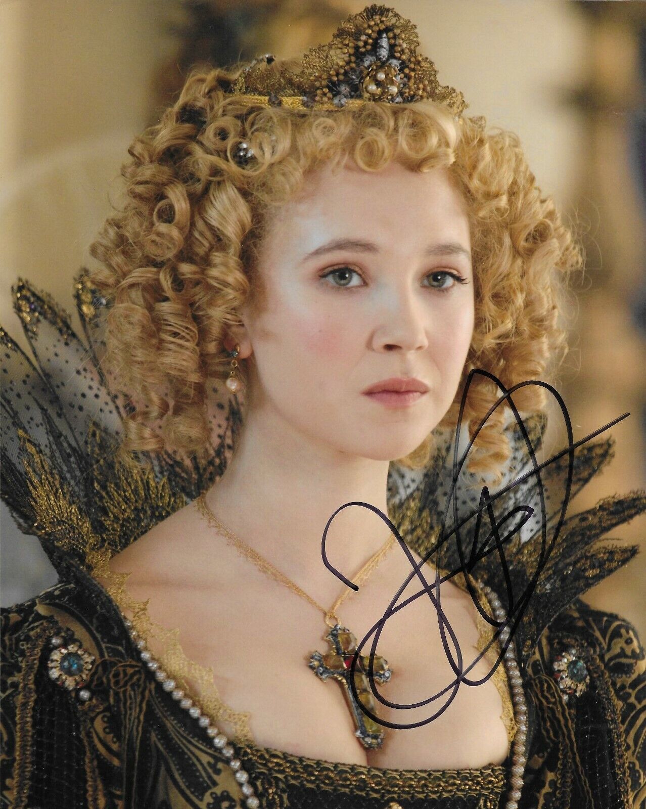 Juno Temple Maleficent autographed Photo Poster painting signed 8X10 #4 Disney Thistletwit