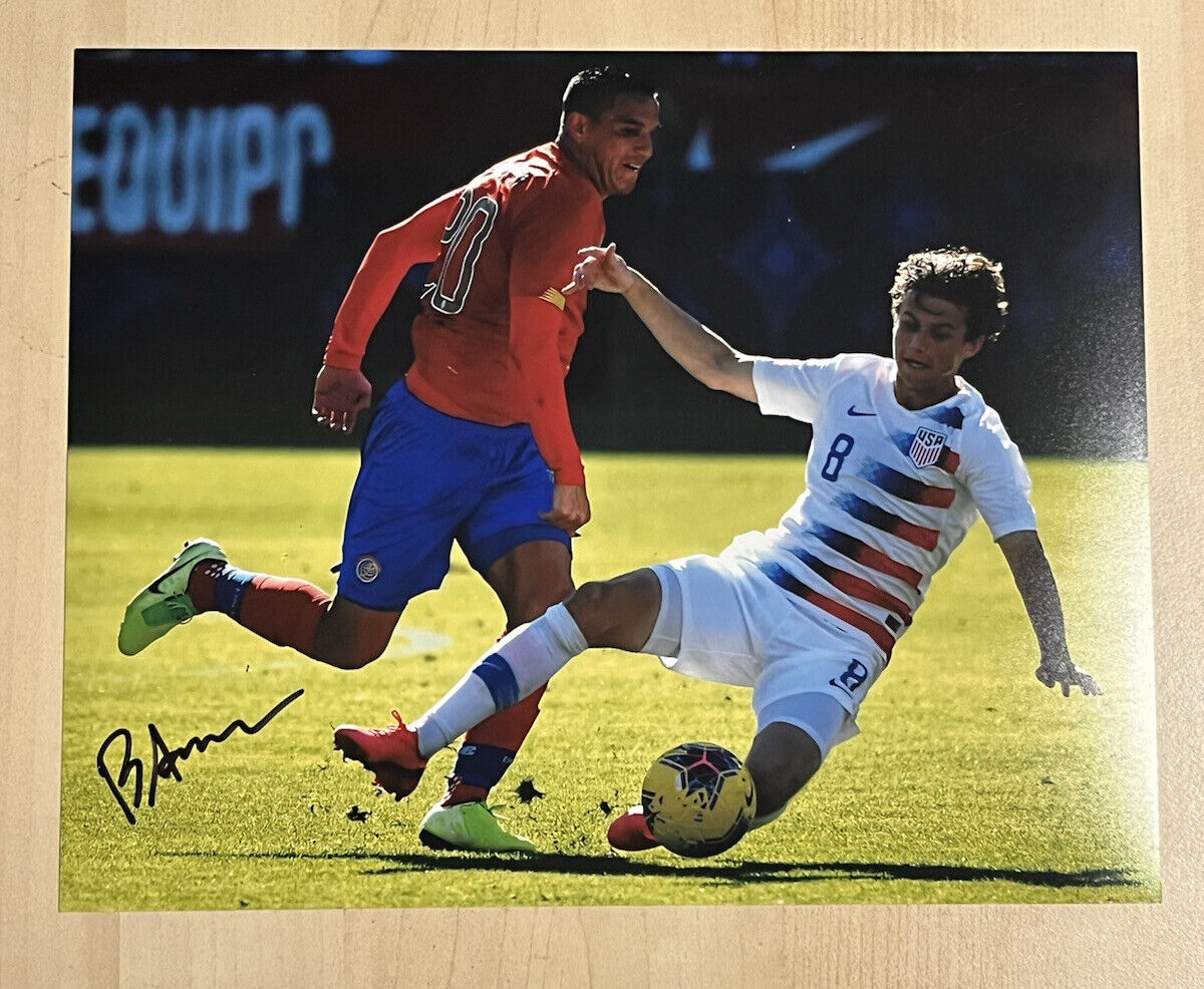 BRENDEN AARONSON SIGNED 8x10 Photo Poster painting AUTOGRAPHED AUTHENTIC LEIPZIG USA SOCCER COA