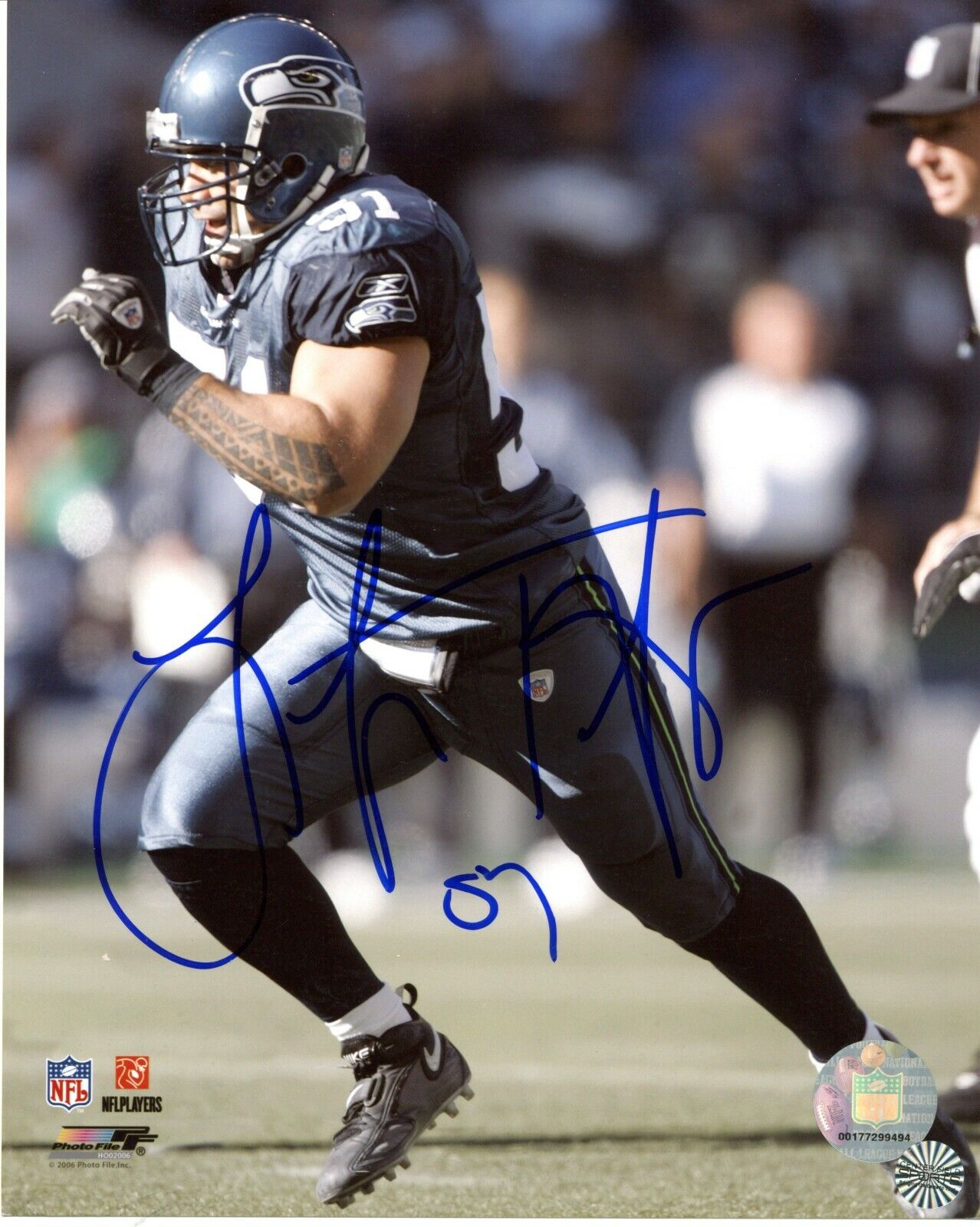 Lofa Tatupu Seattle Seahawks Autographed Signed 8x10 Photo Poster painting CFS