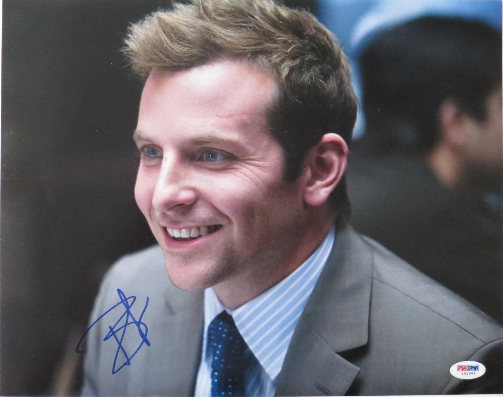 Bradley Cooper Signed Authentic Autographed 11x14 Photo Poster painting (PSA/DNA) #I31564