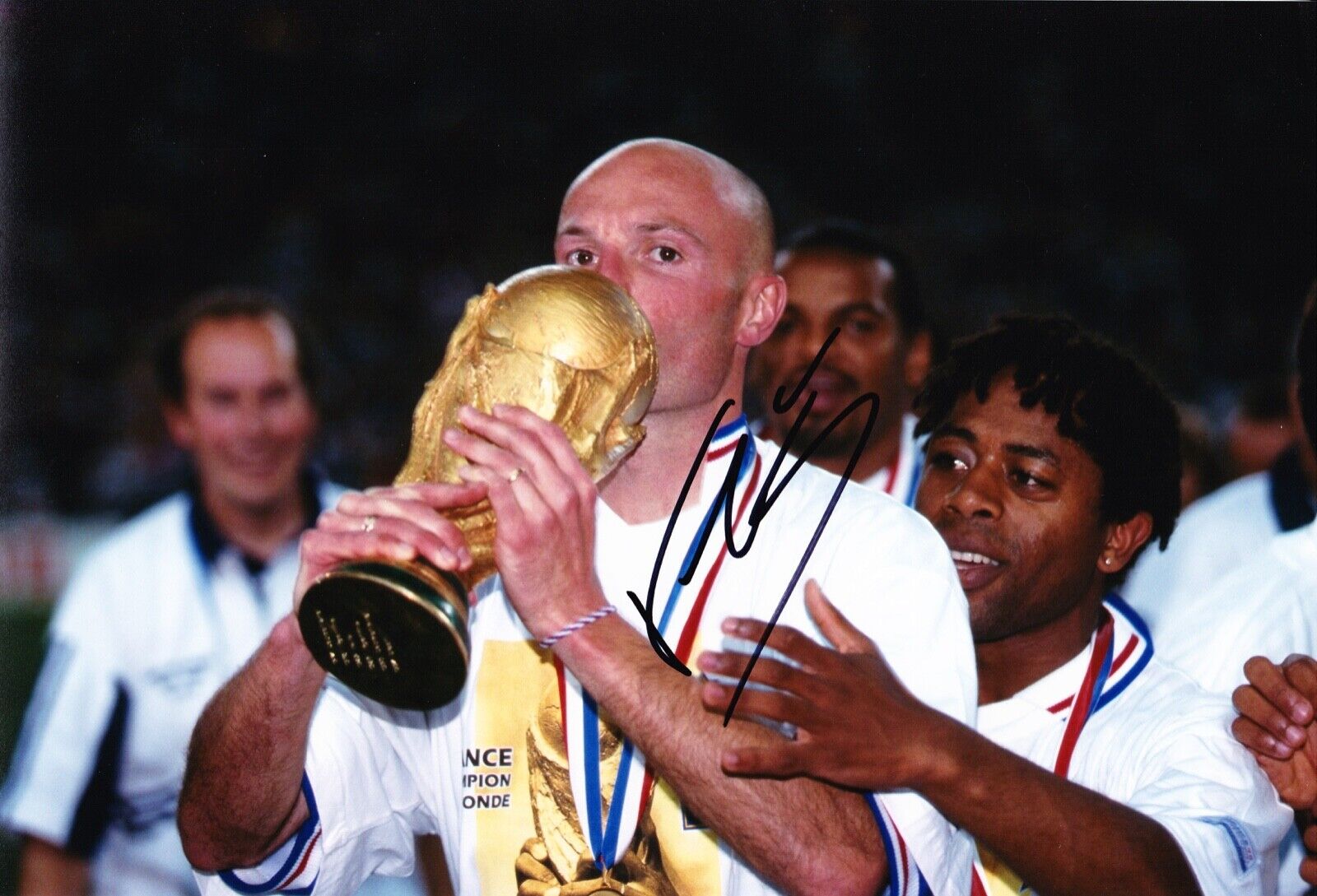 Frank Leboeuf Signed 12X8 Photo Poster painting CHELSEA F.C & FRANCE AFTAL COA (1741)