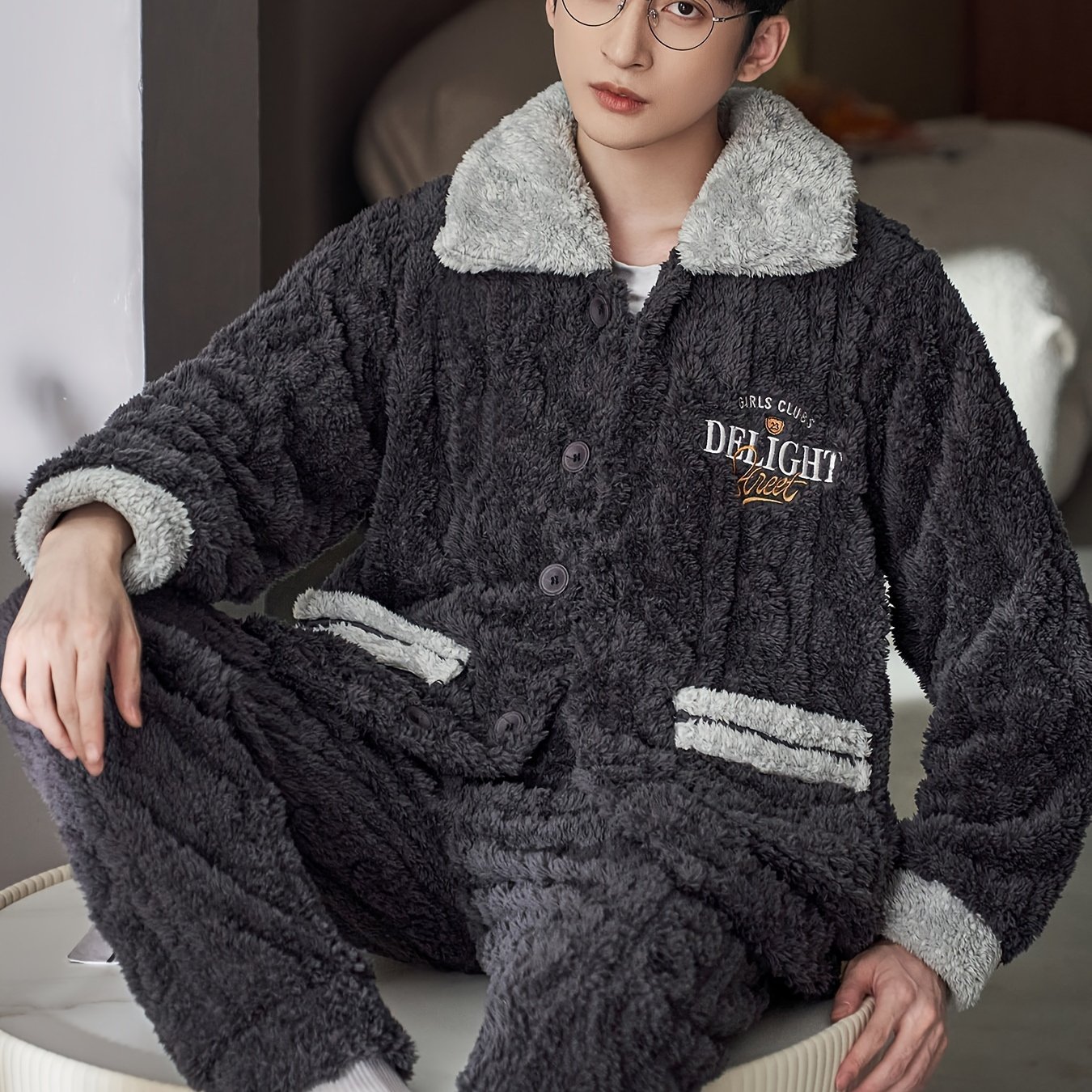 Coral Velvet Pajamas Men's Thickened And Thickened Lapel Cardigan Flannel Home Clothes Men's Winter Two-piece Set