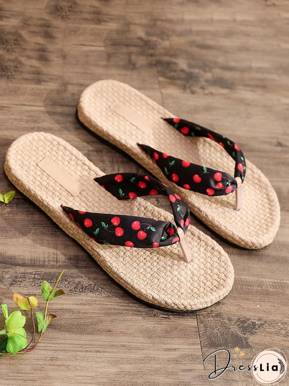 Vacation Beach Home Fruit Pattern Flip-flops
