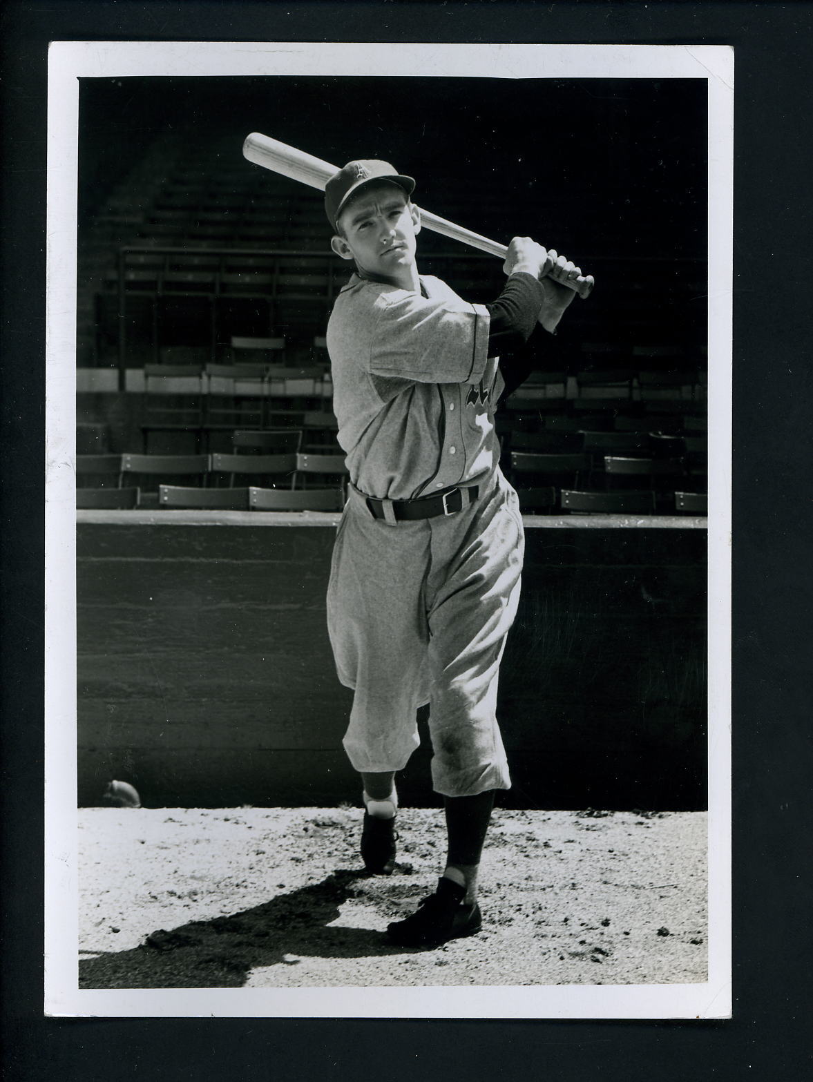 Bill Lillard circa 1940 Press Original Photo Poster painting Philadelphia A's