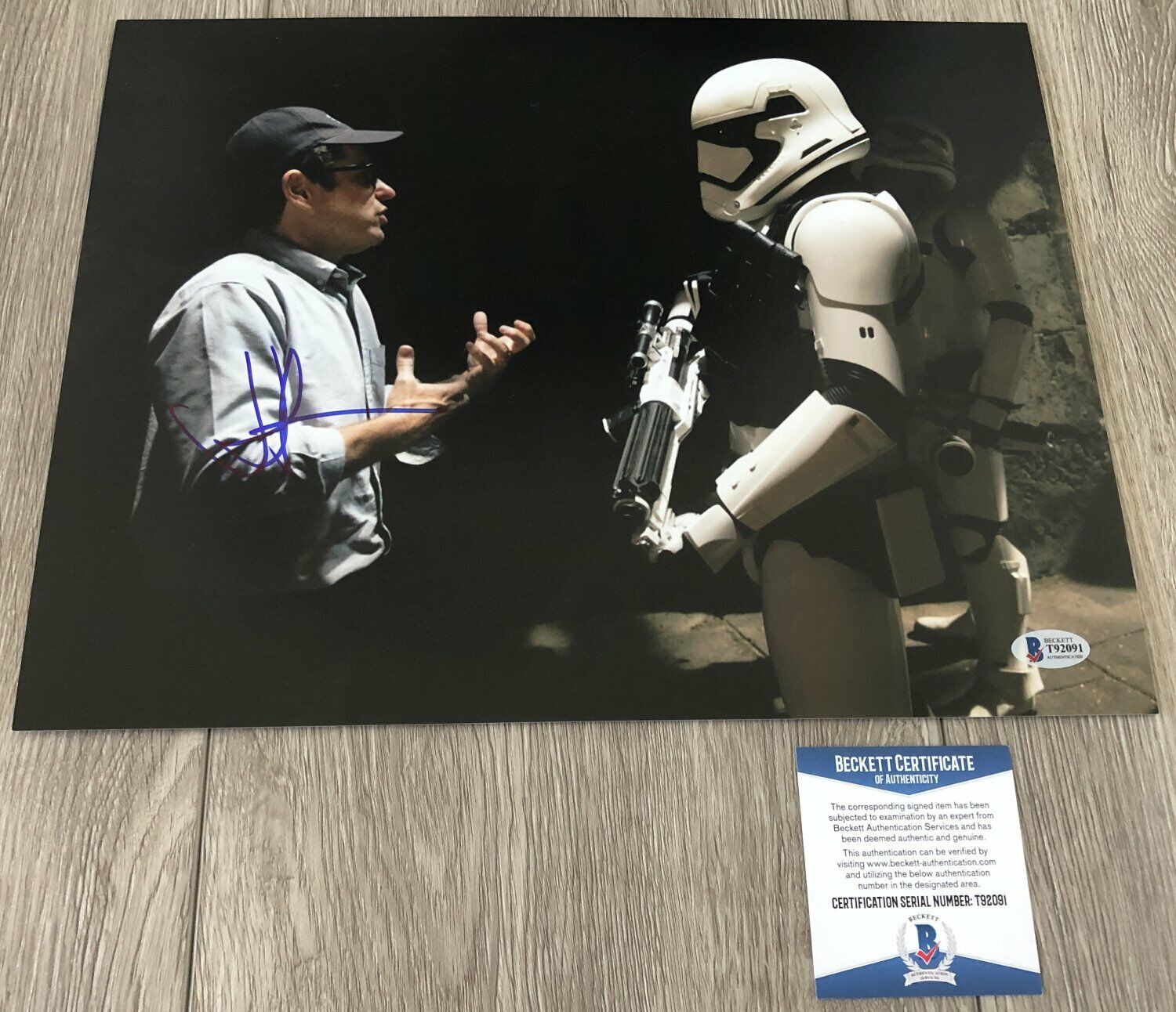 JJ ABRAMS SIGNED STAR WARS THE FORCE AWAKENS 11x14 Photo Poster painting F w/PROOF BECKETT BAS