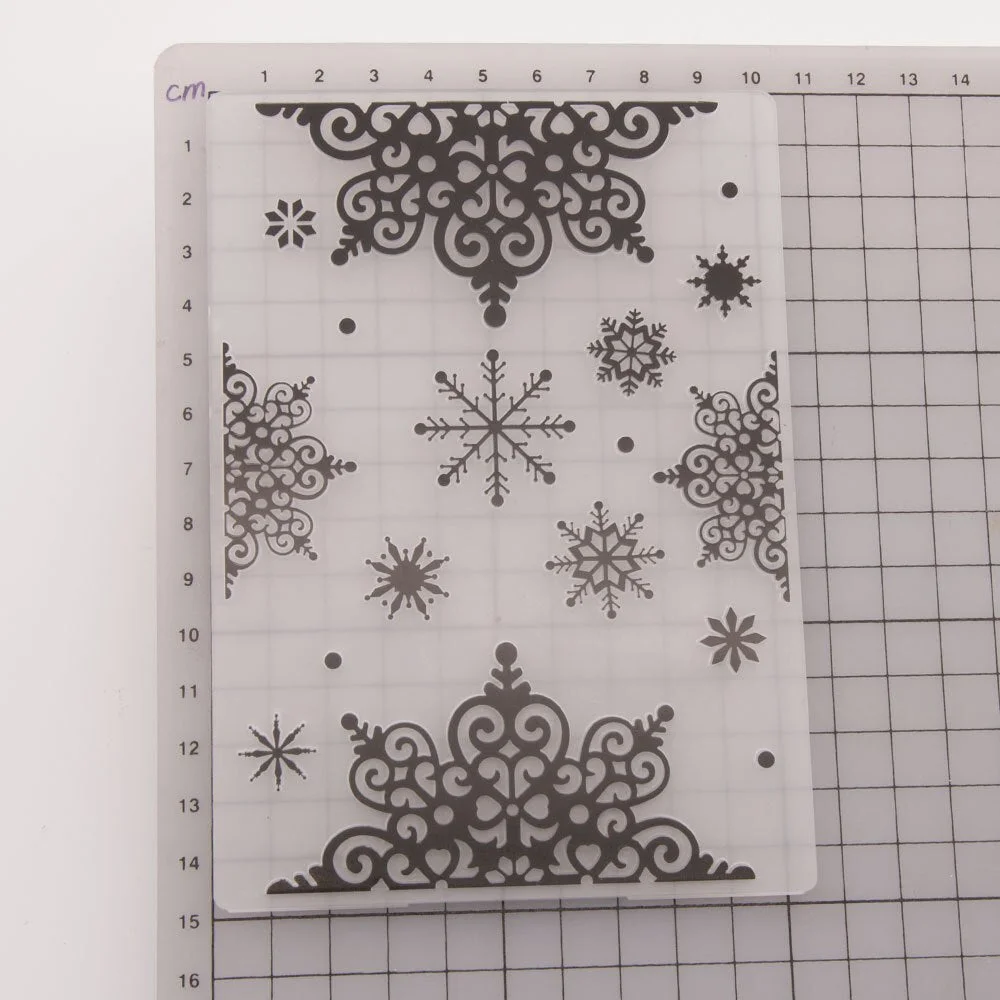 AOKEDIY Snowflake print DIY Plastic Embossing Folders for DIY Scrapbooking Paper Craft/Card Making Decoration Supplies