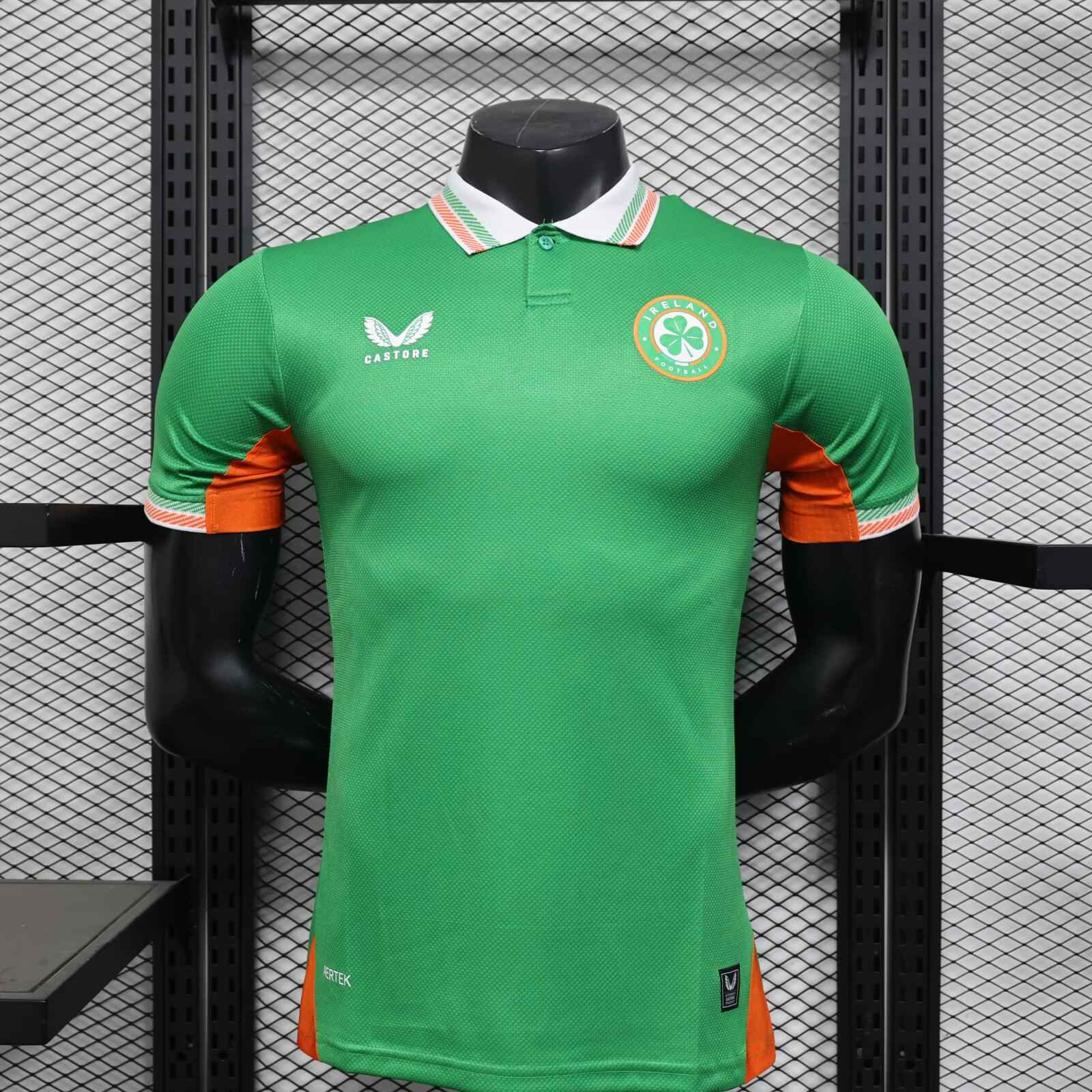 2026 Player Version Ireland Home Football Jersey 1:1 Thai Quality（The player version jersey is a bit tight, please pay attention to the size selection）