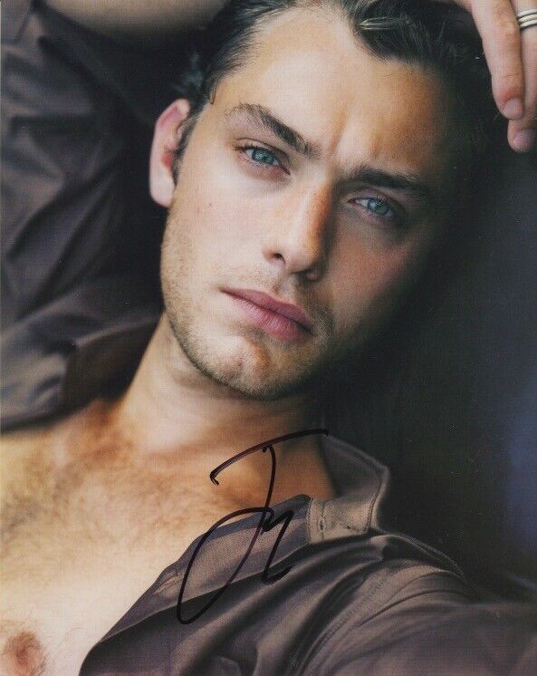 Jude Law signed 8x10 Photo Poster painting in-person