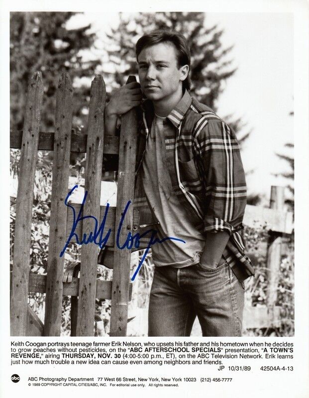 KEITH COOGAN hand-signed ORIGINAL 1989 CLOSEUP 7x9 uacc rd coa A TOWN'S REVENGE