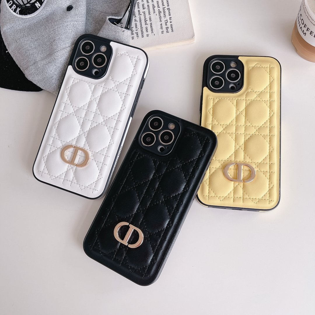 Metal Logo Stitched Phone Case--[GUCCLV]