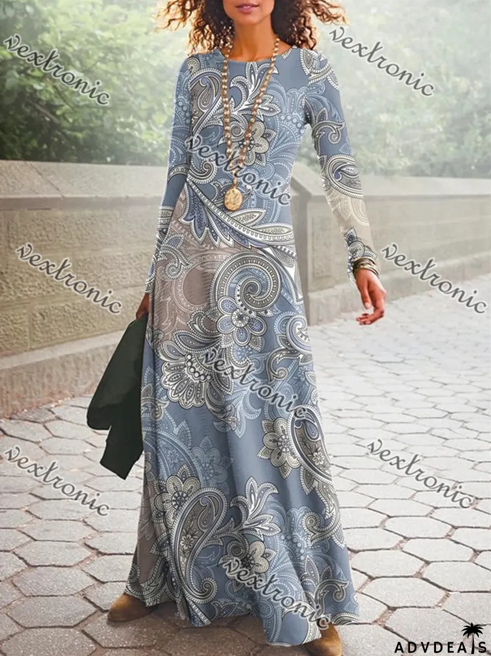 Women's Blue Scoop Neck Long Sleeve Graphic Pockets Maxi Dress