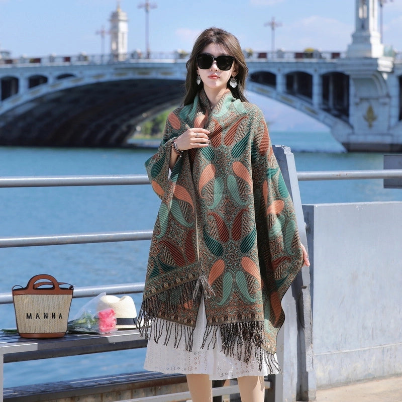 Yunnan Lijiang Tourism New Shawl Ethnic Style Scarf Women’s Retro Cape Thickened Cashmere Scarf