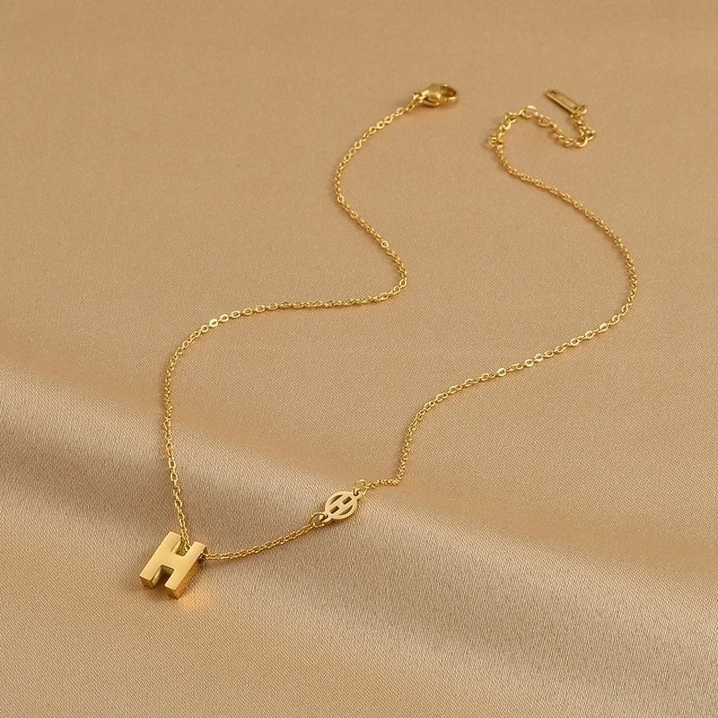 Sweet Minimalist Round Chinese Character Flower Titanium Steel Inlay Rhinestones Shell Pendant Necklace