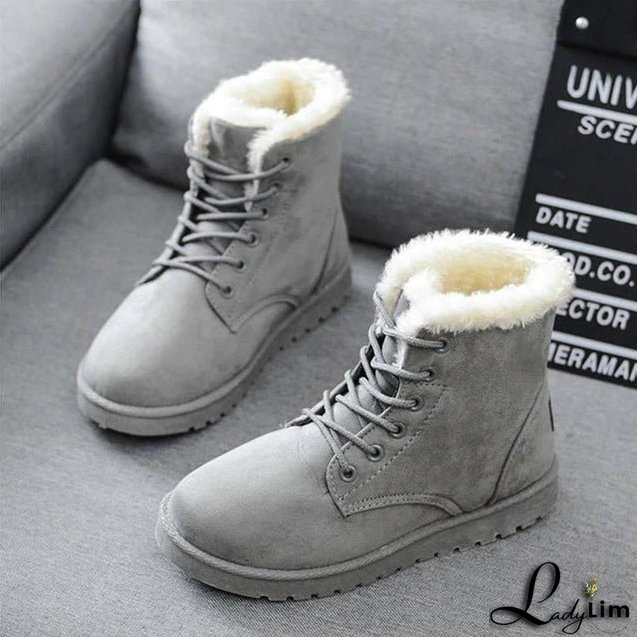 Elegant and Versatile winter Boots