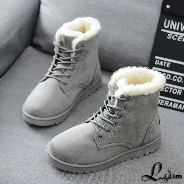 Elegant and Versatile winter Boots