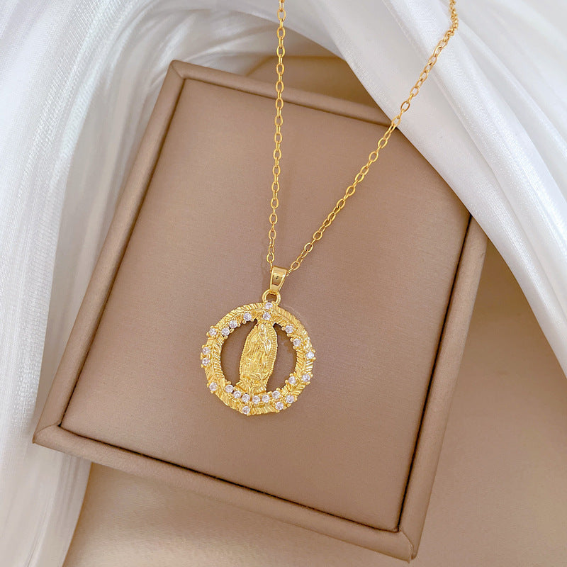 Ring Portrait Full Diamond Gorgeous Full Diamond Necklace Female Versatile Clavicle Chain Titanium Steel Chain