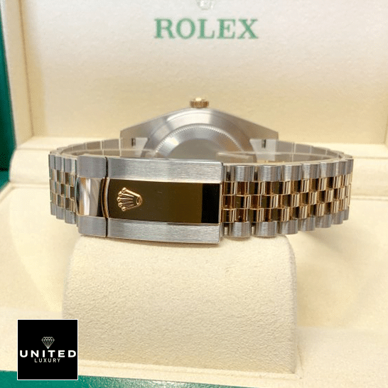 Rolex Datejust 36 Wimbledon Two Tone Jubilee Fold Clasp on the Rolex Logo Replica in the box