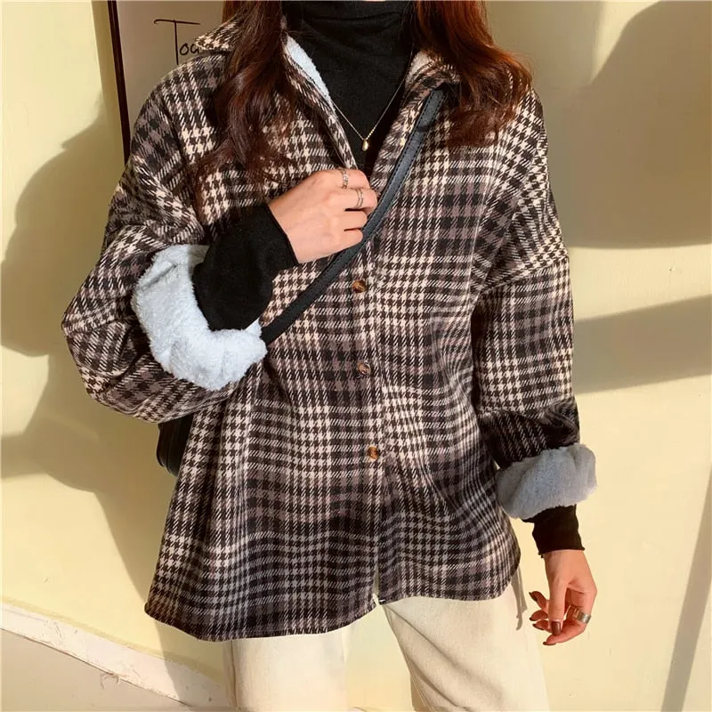 Zoki Warm Women Plaid Shirt Winter Thick Velvet Lining Loose Long Sleeve Ladies Blouse Turn Down Collar Vintage Blusas De Mujer
