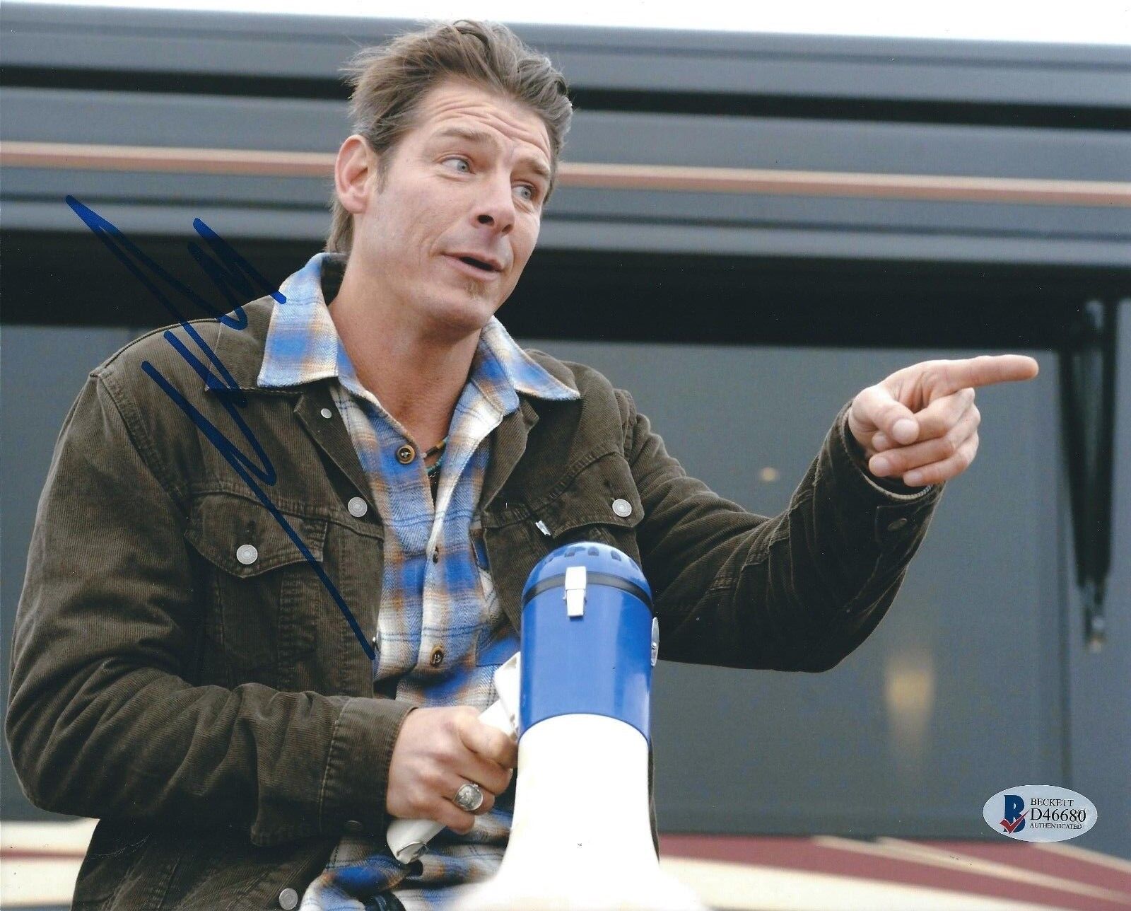 Ty Pennington Signed 8x10 Photo Poster painting *Trading Spaces *Extreme Home Makeover BAS 46680