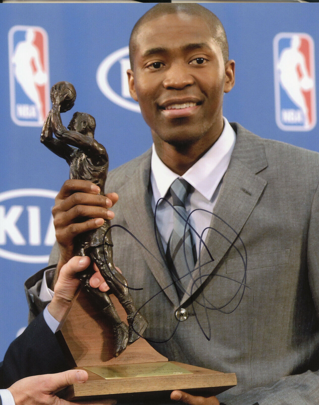 Jamal Crawford autographed 8x10 6th Man Award#S1456