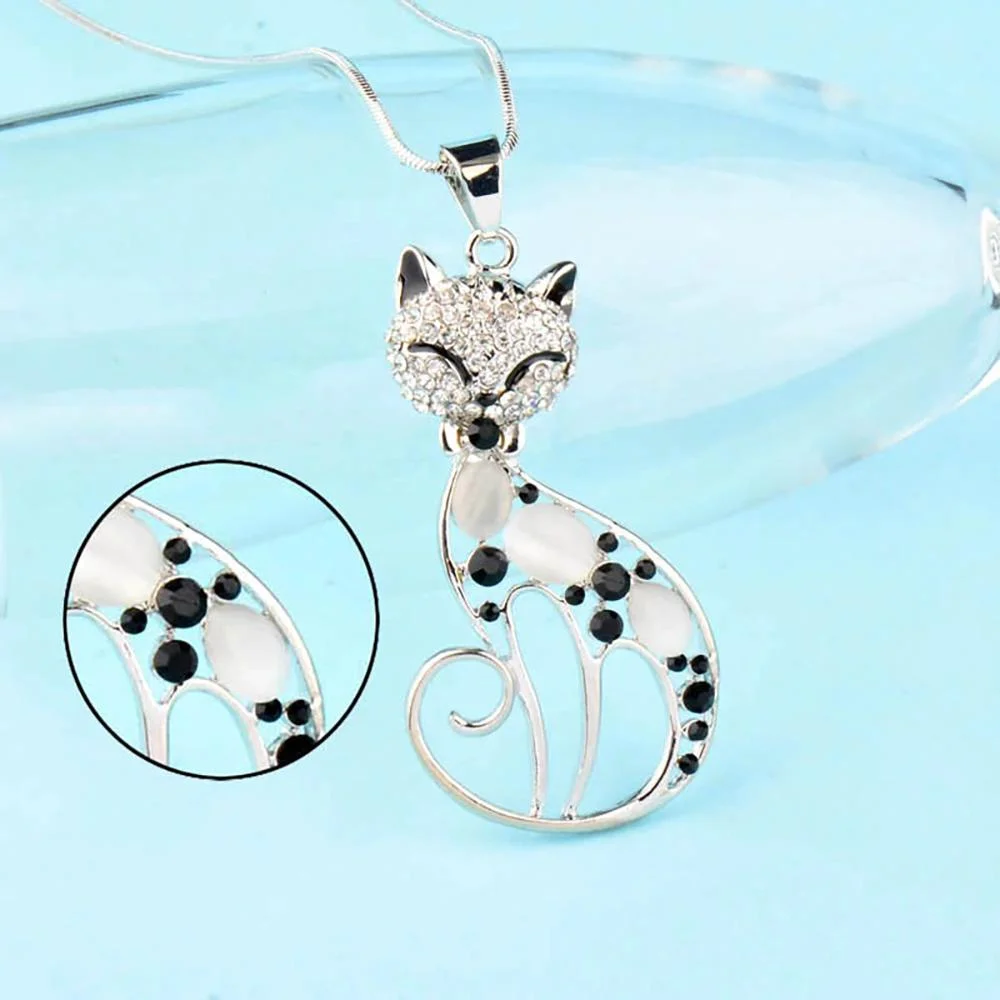 Chic Bejeweled Cat Long Statement Necklace