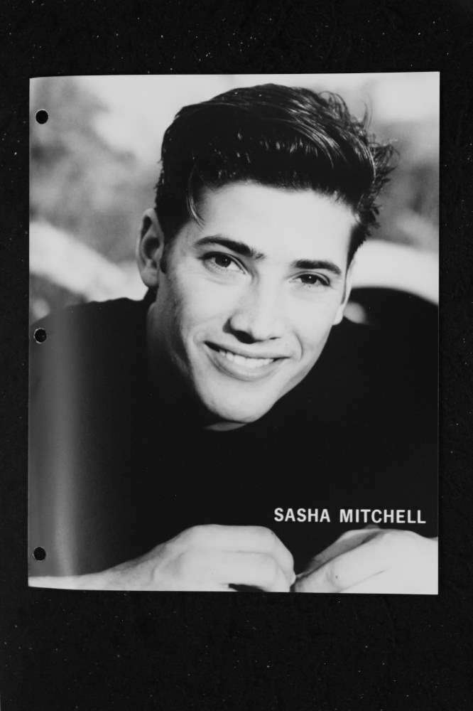 Sasha Mitchell - 8x10 Headshot Photo Poster painting w/ Resume - DALLAS