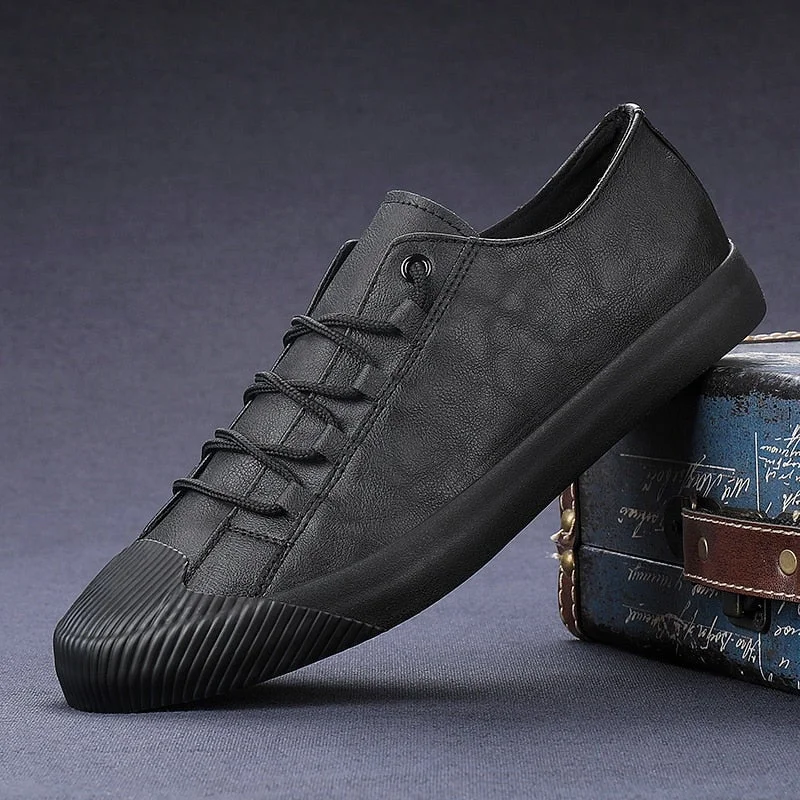 YITU Luxury Low top Men Vulcanize Shoes Autumn New Leather Casual Shoes Korean Breathable Black lace-up Sneaker Shoes