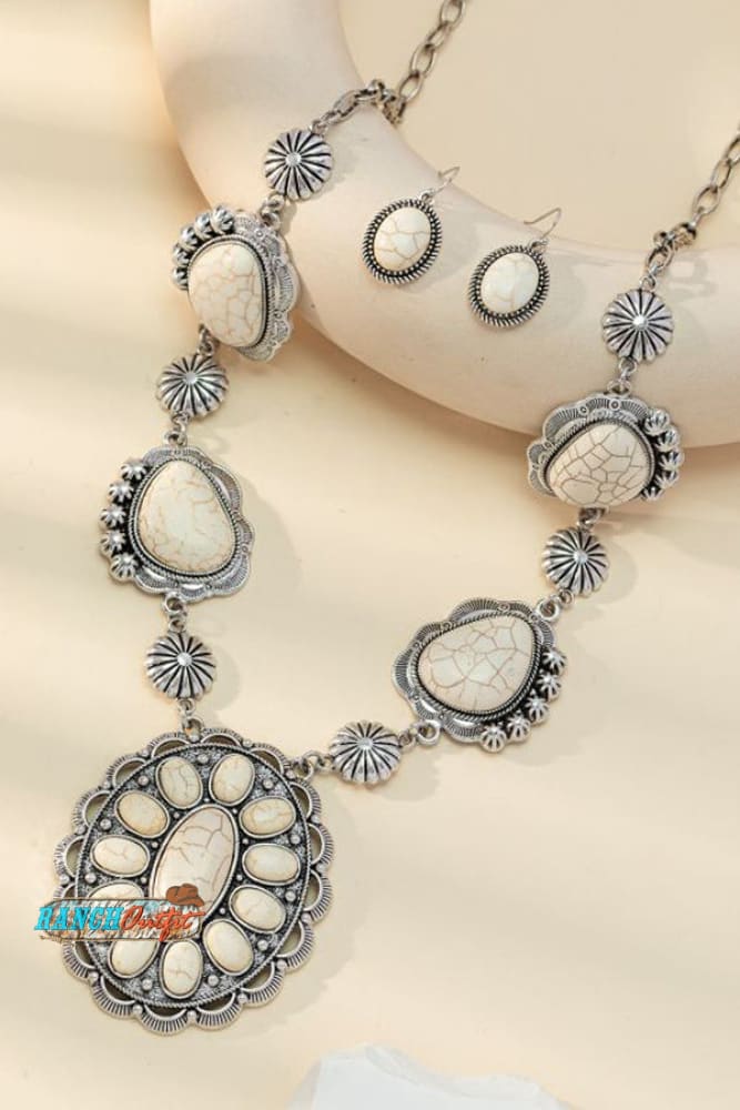 Vintage White Turquoise Earrings & Necklace Set Accessories