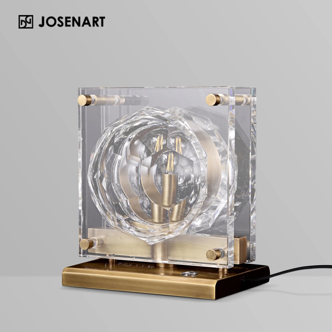 Modern Crystal Shade Table Lamp