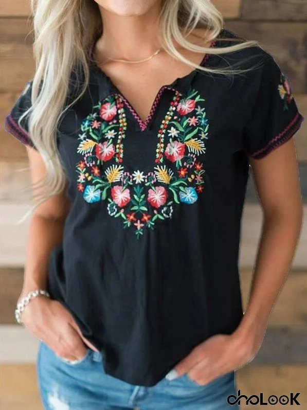 Women's T-Shirts Vintage Embroidered V-Neck Short Sleeve T-Shirt