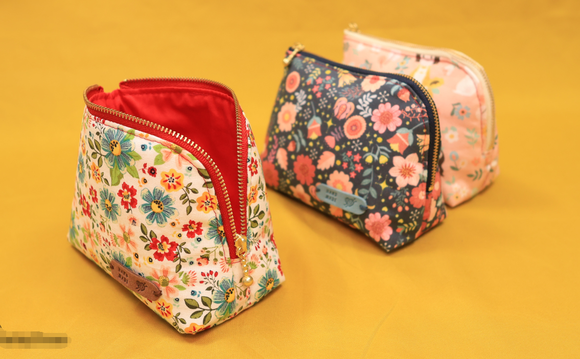 DIY Exquisite Zipper Bag TemplateWith Instructions