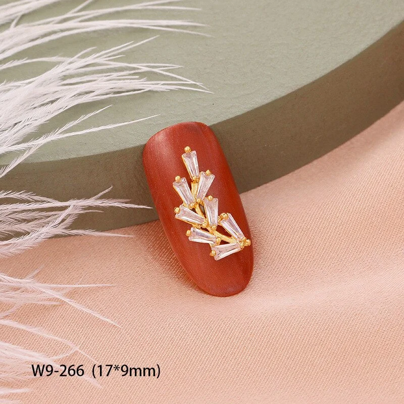 2pcs 2021 New 3D Metal Zircon Nail Art Jewelry Top Zircon Crystal Manicure Zircon Diamond Pendant Japanese Nail Decoration