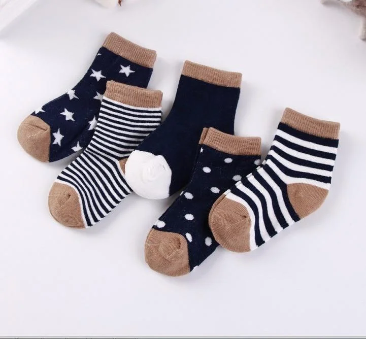 5 Pairs/lot 0 to 6 Years Kids Soft Cotton Socks Boy Girl Baby Cute Cartoon Warm Stripe Dots Fashion School Socks Autumn Winter