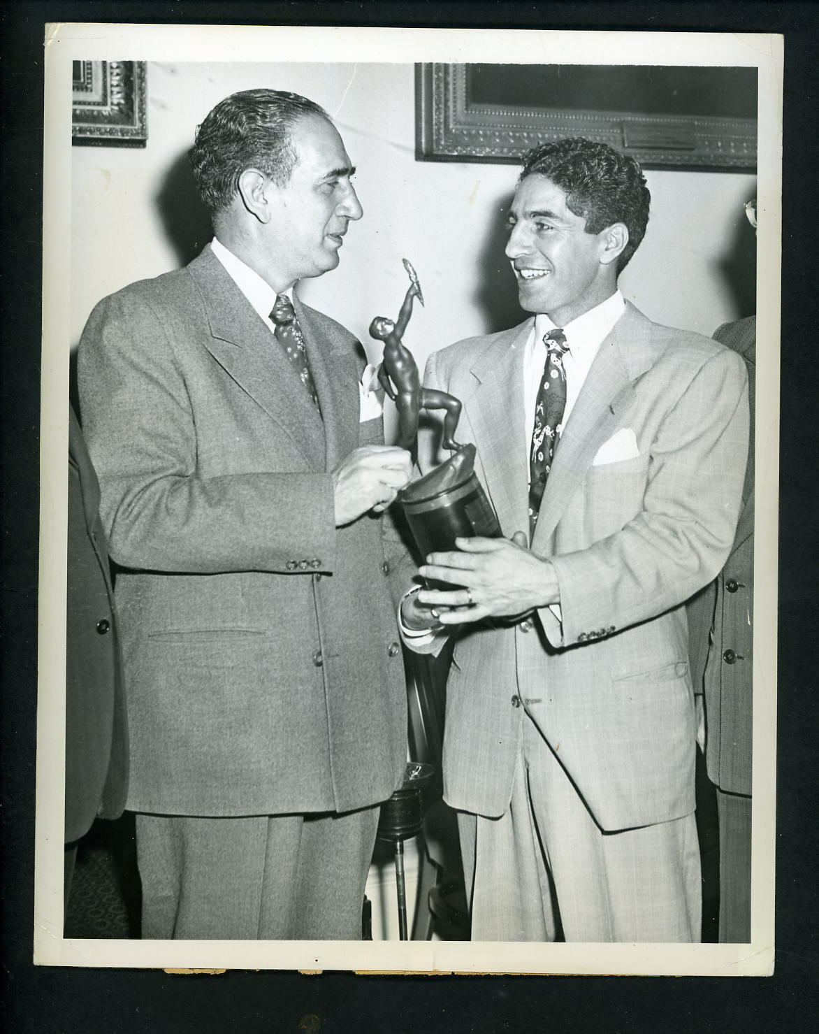 Phil Rizzuto & New York Mayor Vincent Impellitteri 1951 Press Photo Poster painting Yankees