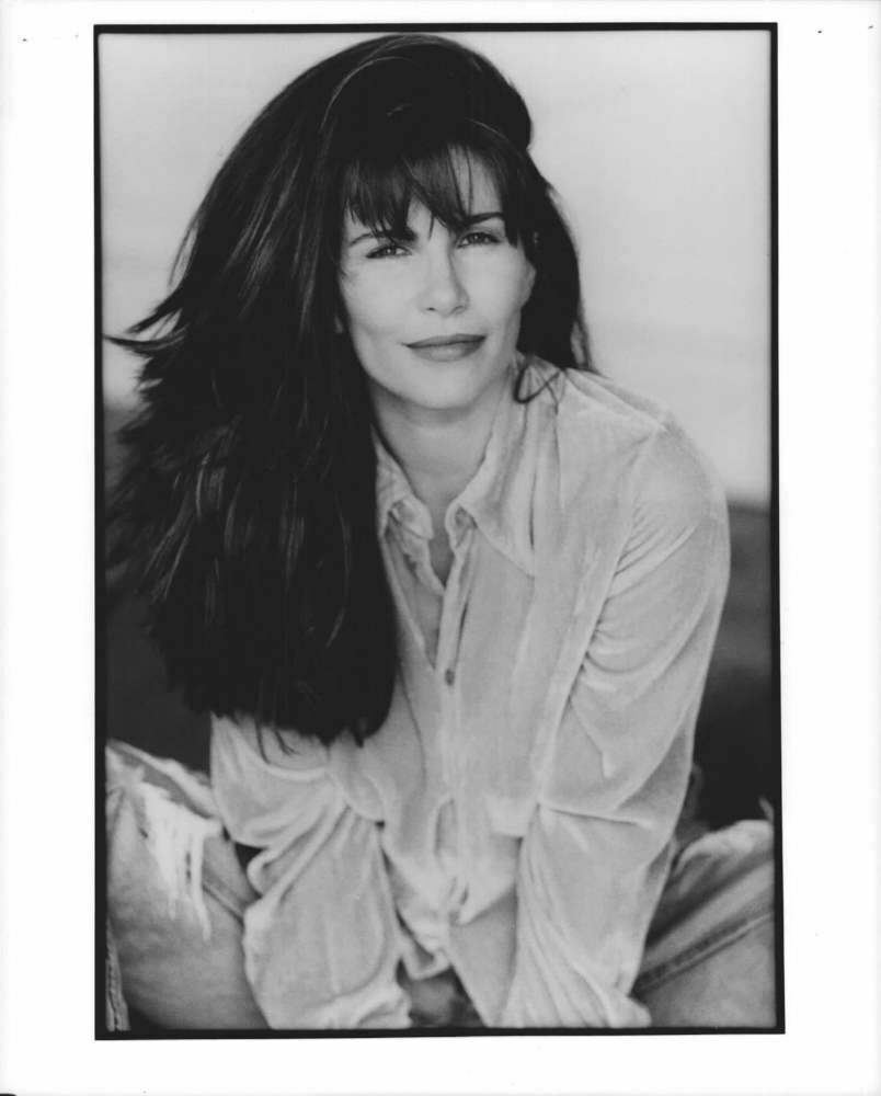 TAWNY KITAEN - 8x10 Headshot Photo Poster painting w/ Resume - BACHELOR PARTY