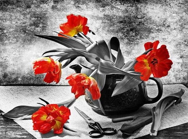 

Red Flower Vase – Paint By Numbers - 40*50CM, 501 Original