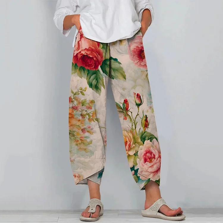 Vintage Floral Art Pattern Cropped Casual Pants